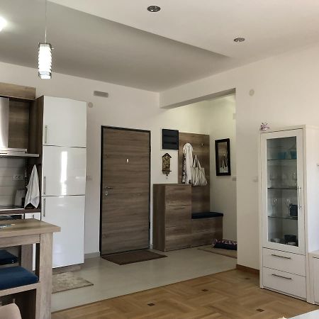 Apartman Dajana Ulcinj Ngoại thất bức ảnh