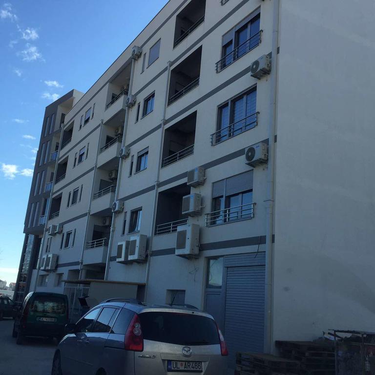 Apartman Dajana Ulcinj Ngoại thất bức ảnh