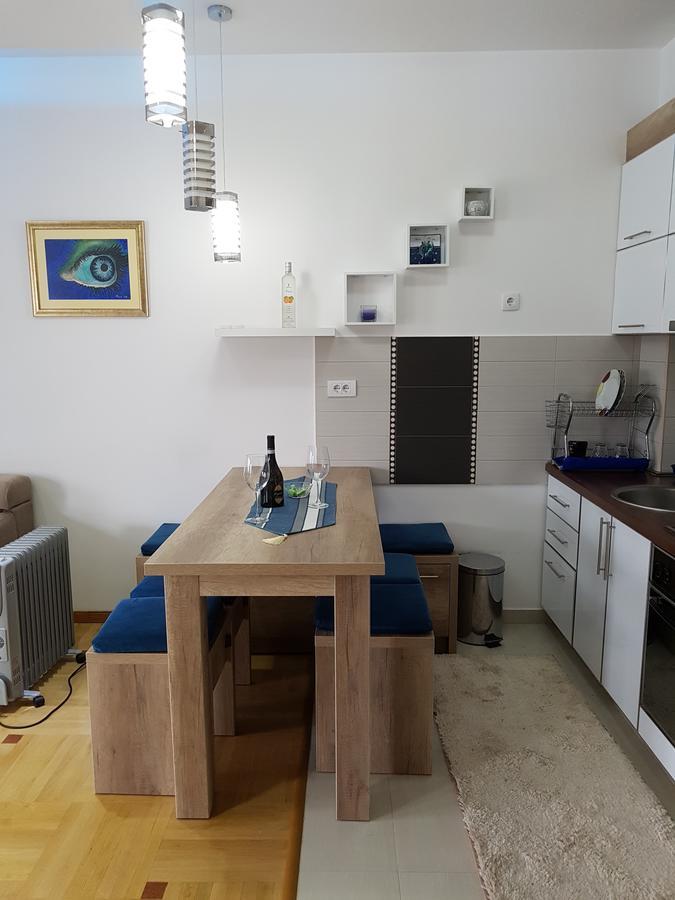 Apartman Dajana Ulcinj Ngoại thất bức ảnh