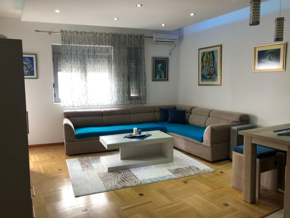 Apartman Dajana Ulcinj Ngoại thất bức ảnh